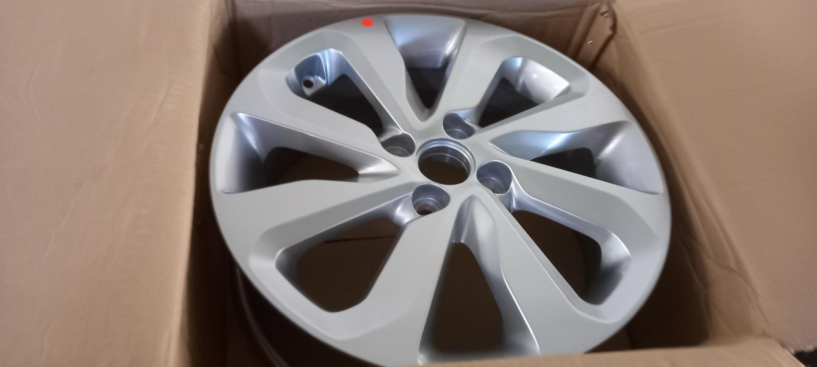 Original KIA Rio 2011-2017 Alufelge Felge 16 Zoll 6Jx16 Silber 529101W750