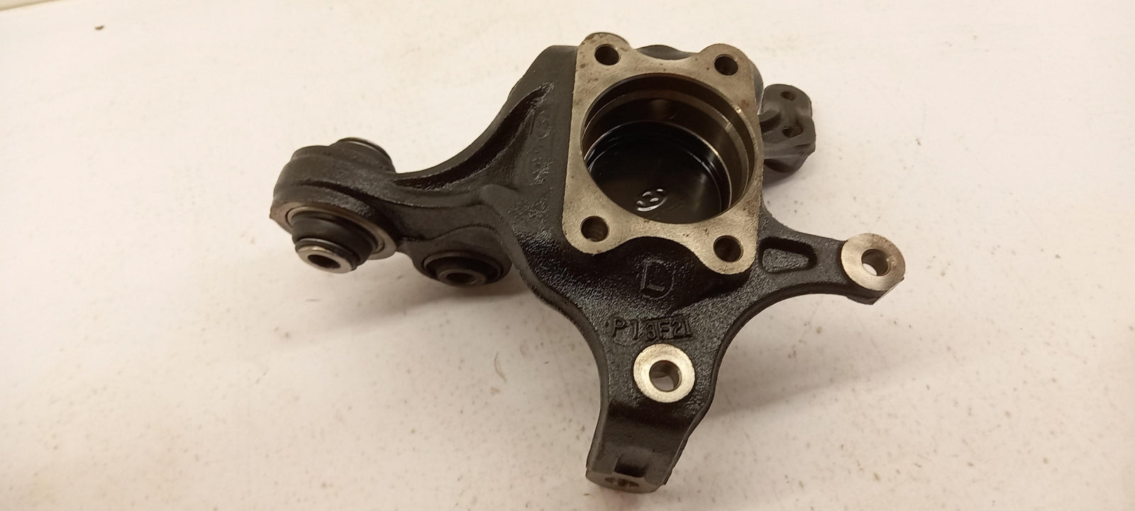 Original OE HYUNDAI/KIA Achsschenkel 527102T020