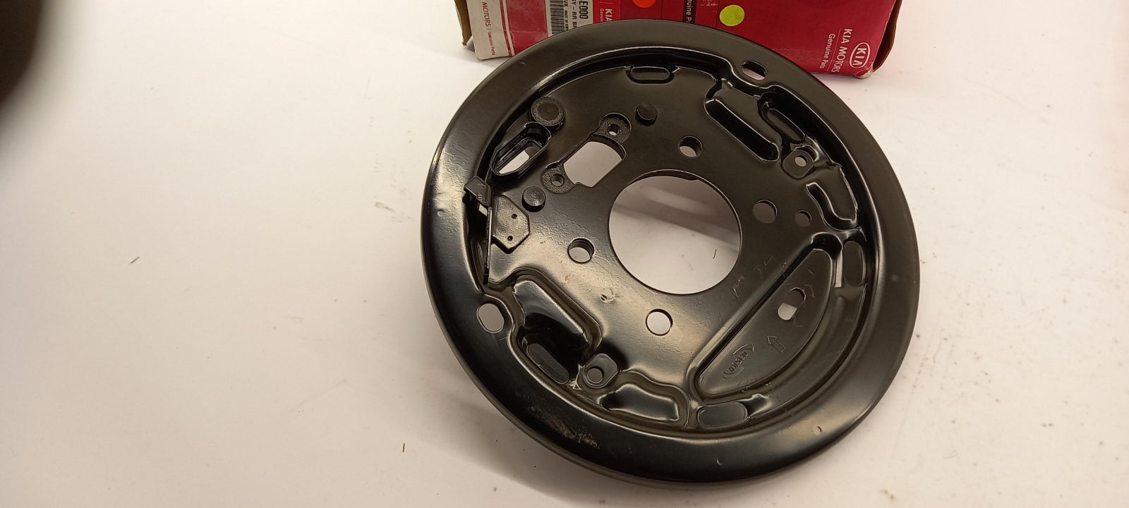 Original OE HYUNDAI/KIA Bremsscheibe Spritzblech 583554E000