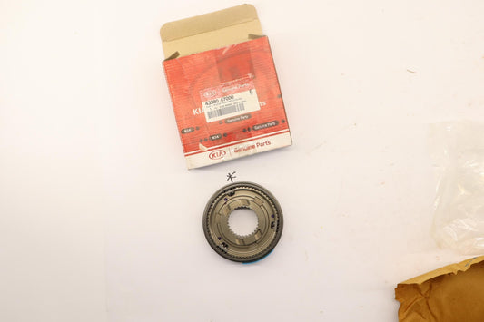 Original OE HYUNDAI/KIA Schaltgetriebe Synchronizer Nabe 4338047000