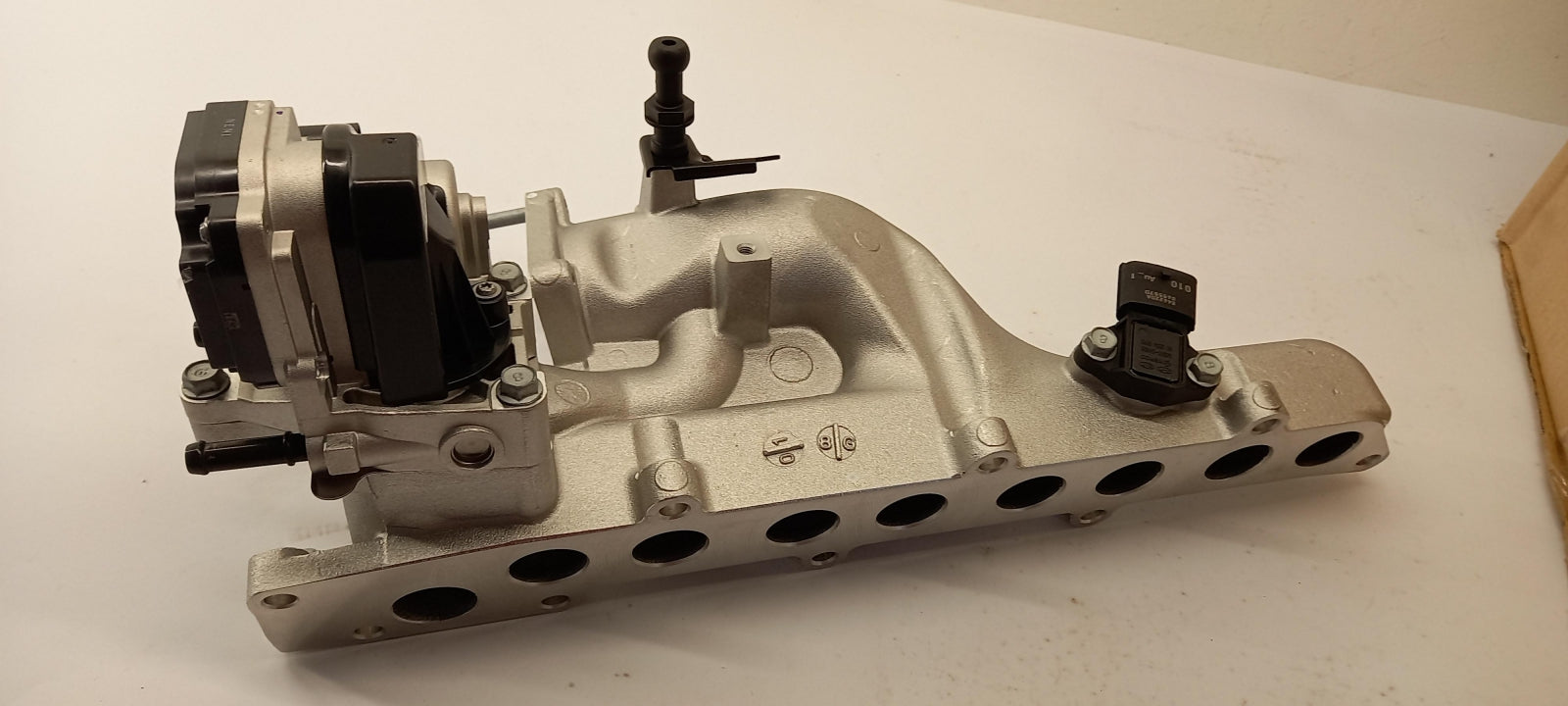Original OE HYUNDAI/KIA Ansaugkrümmer 283102U000