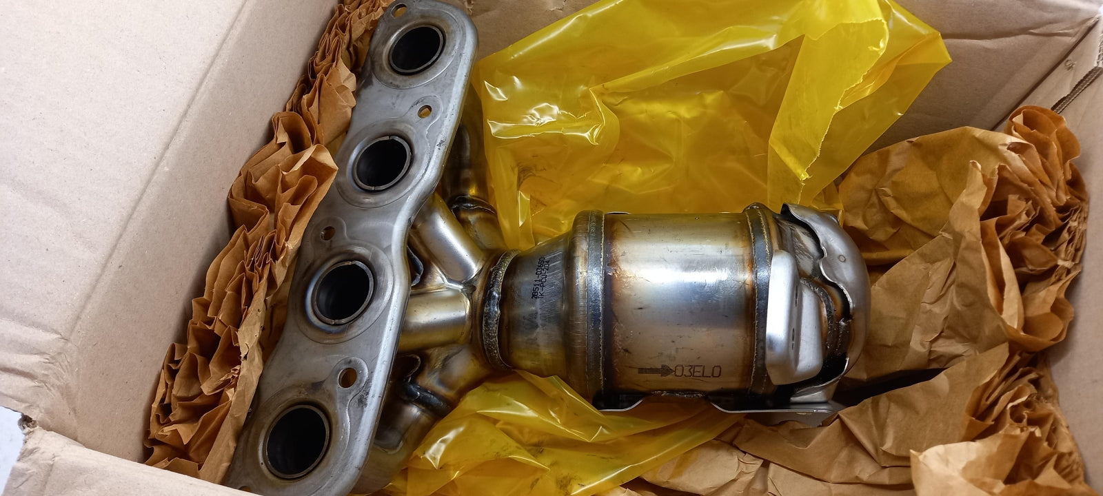 Original OE HYUNDAI/KIA Abgaskrümmer 2851003EL0