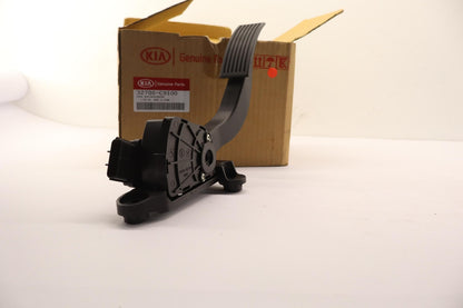 Original OE HYUNDAI/KIA Gaspedal 32700C9100