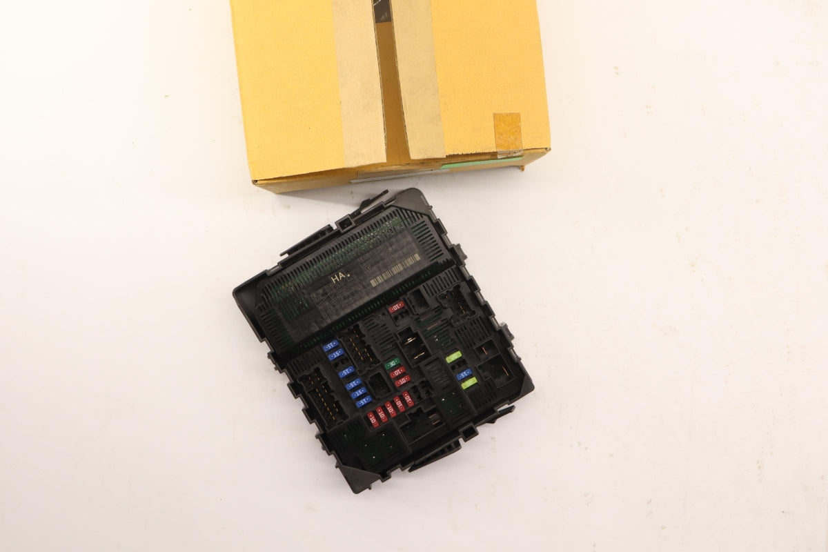 Original OE NISSAN Sicherungskasten 284B64JA1B