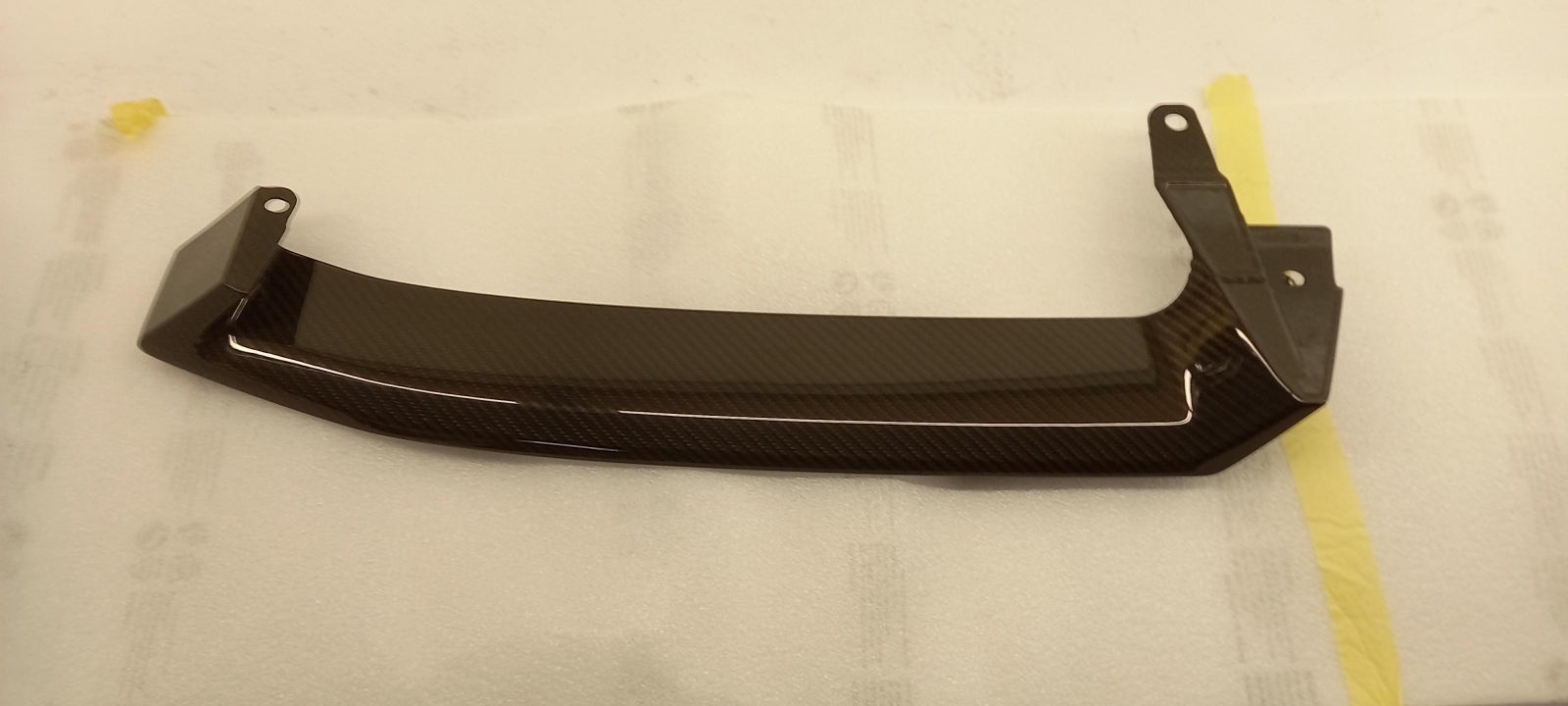 Original BMW 5er G60 G61 Frontaufsatz Carbon mitte rechts 51115A6FE86