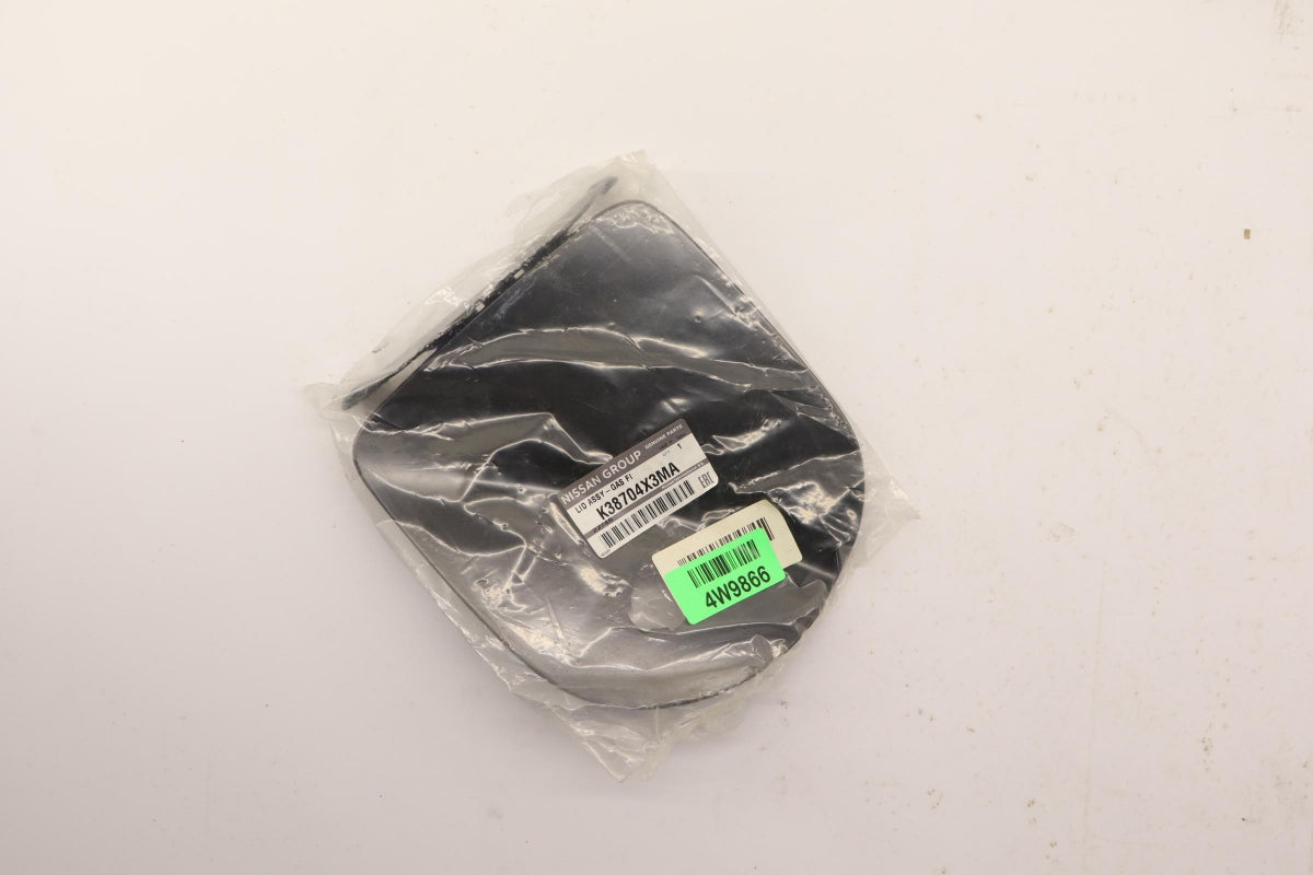 Original OE NISSAN Tankklappe K38704X3MA