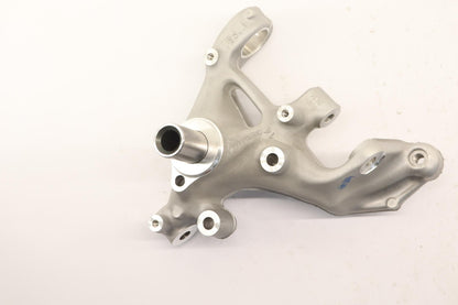 Original OE Volkswagen Achsschenkel 5QF505433D