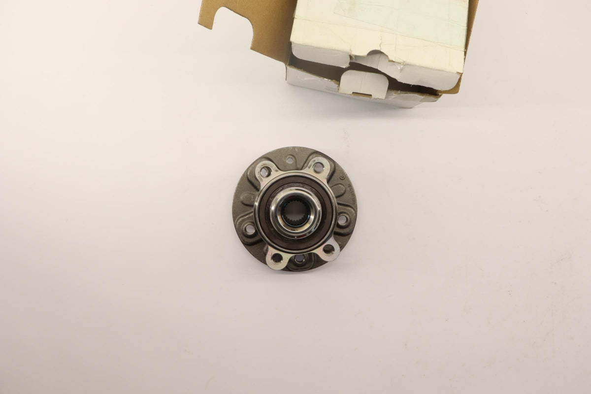 Original OE NISSAN Radnabe 432026UA1A