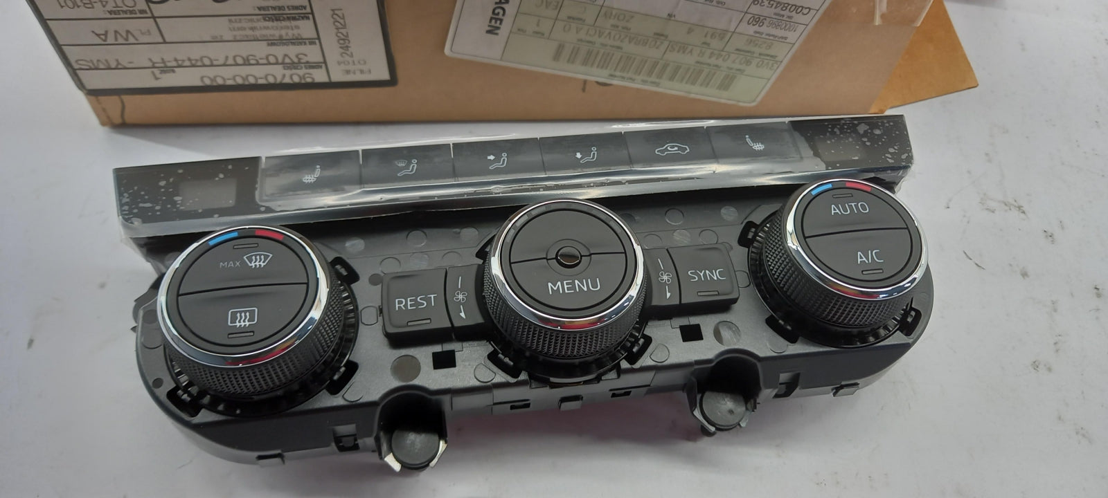 Original OE Volkswagen Heizungsbetätigung 3V0907044RYMS