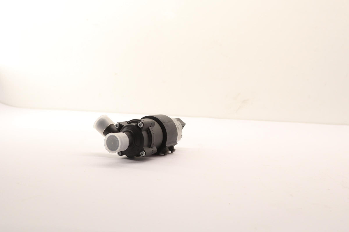 Original OE RENAULT Zusätzliche Wasserpumpe 8200114782