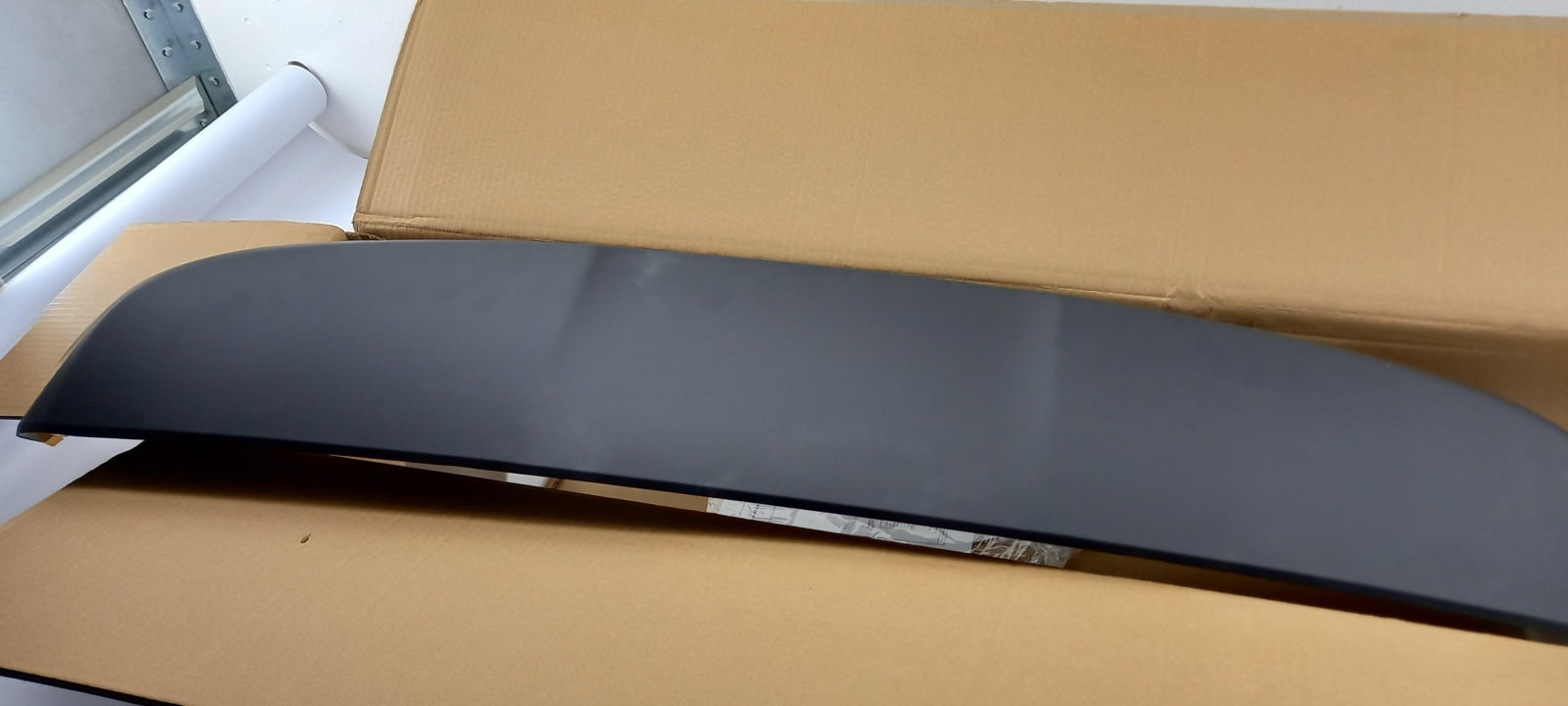 Original OE RENAULT Spoiler 8201741648