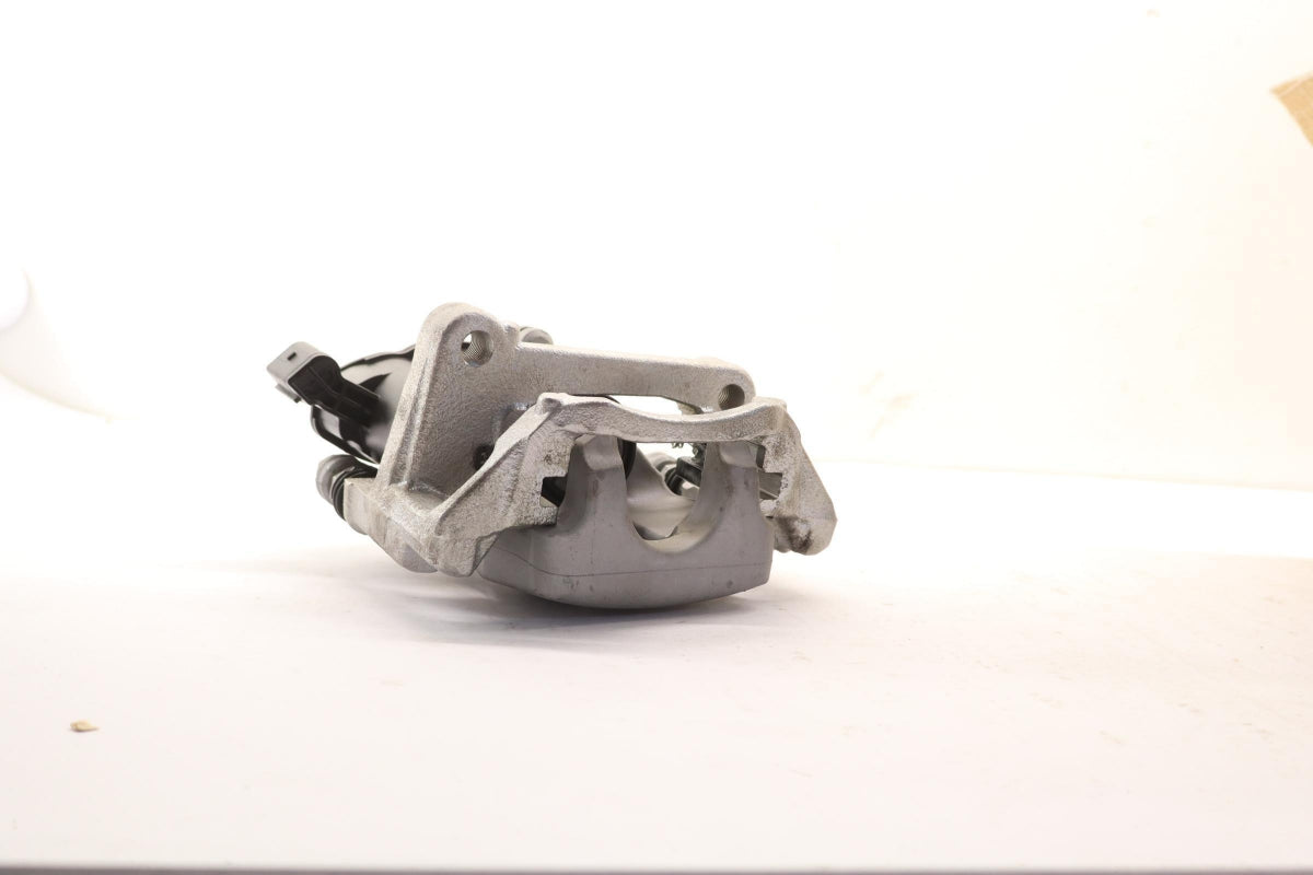 Original NISSAN Qashqai III (J12) 2021- Bremssattel Hinten Links 440116RA0B