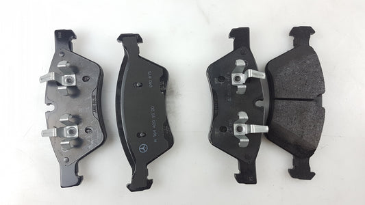 Original MERCEDES-BENZ W164 X164 W251 Bremsbeläge vorne A1644202620