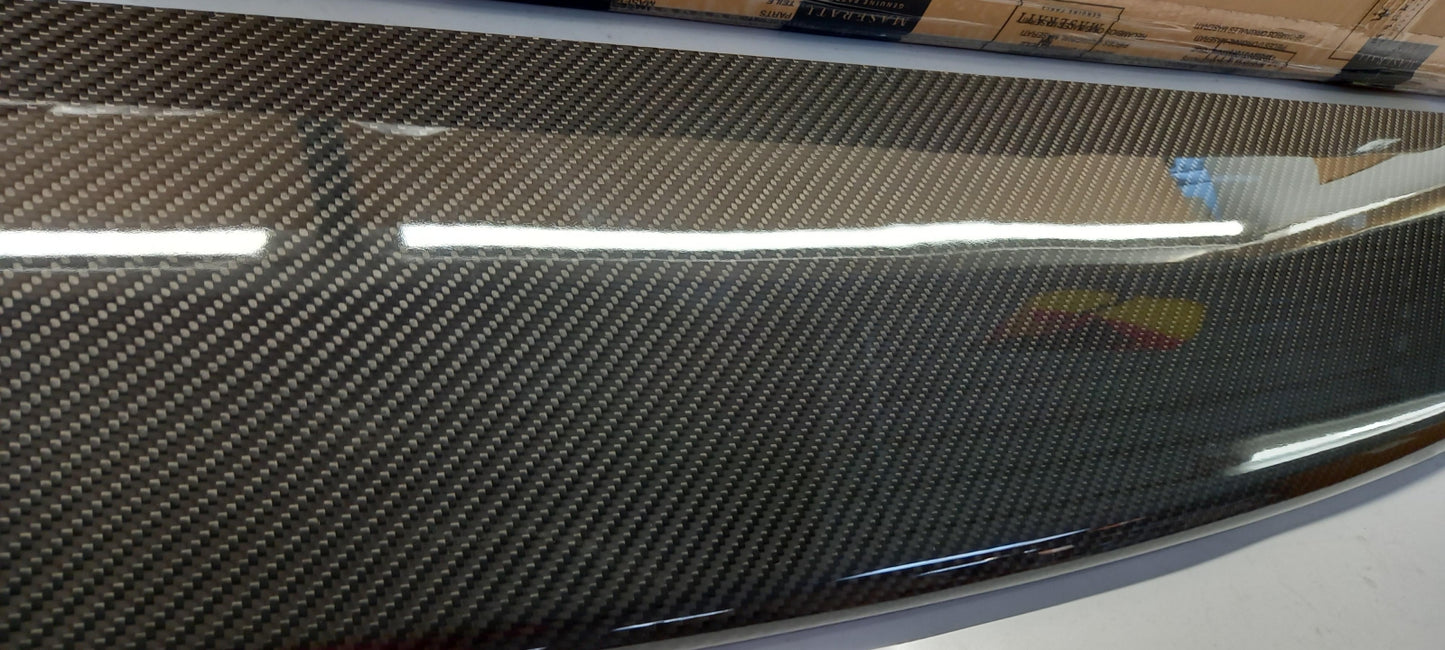 Original OE MASERATI Stoßfängerabdeckung 670137995
