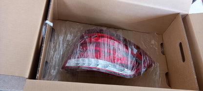 Original OE MERCEDES-BENZ Heckleuchte A212906180364