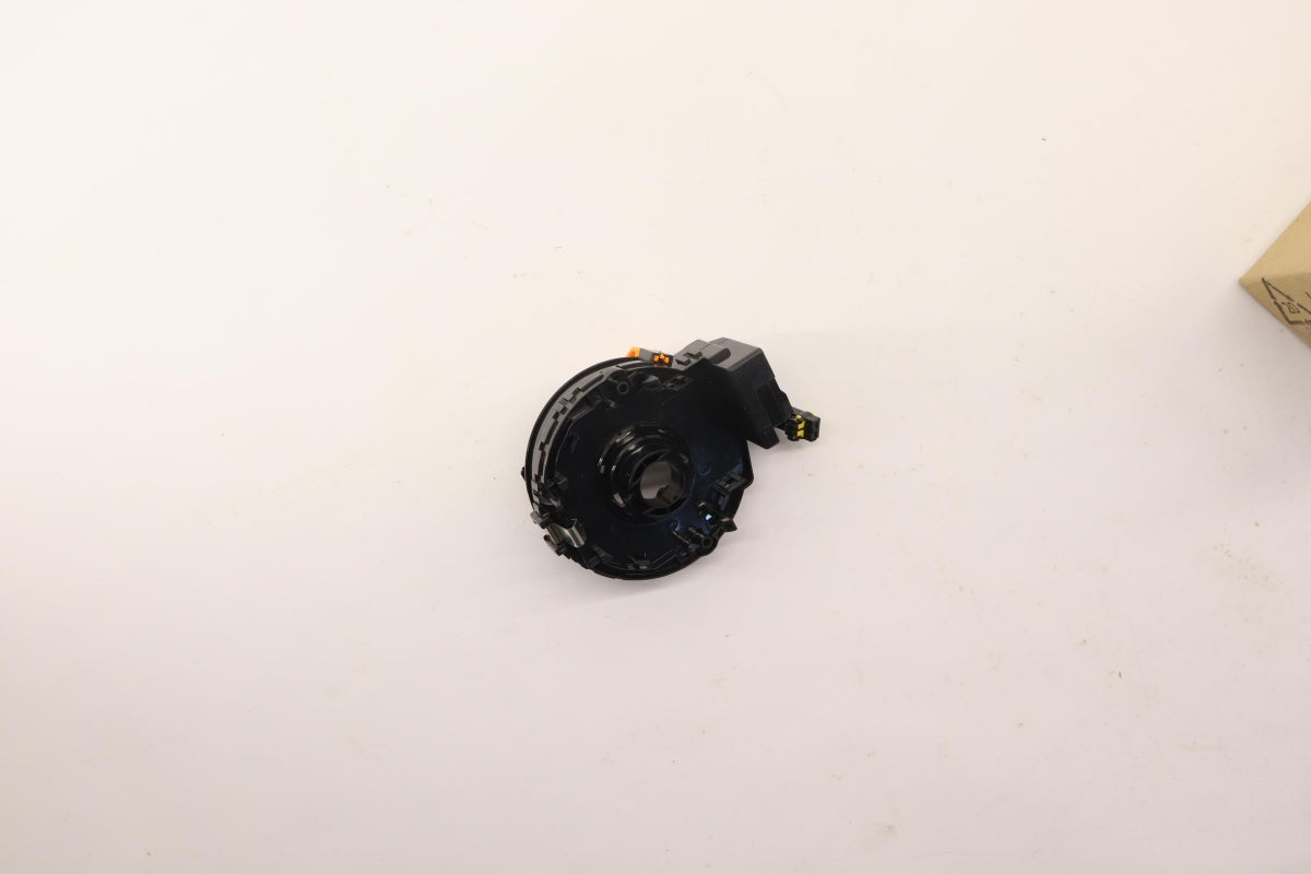 Original OE SUZUKI Schleifring 3748064J70