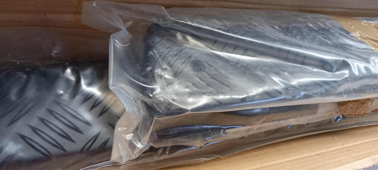 Original OE LAND ROVER Styling Kit EBN500051