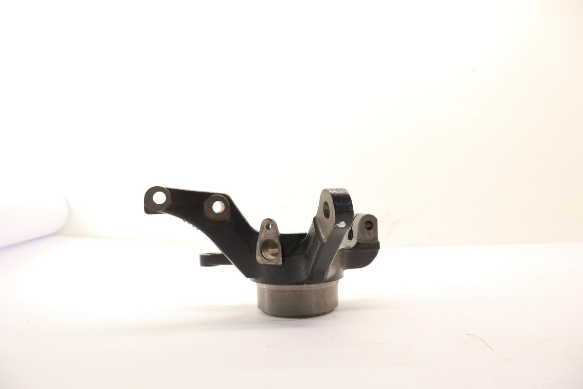 Original OE SUZUKI Achsschenkel 4515186G50000