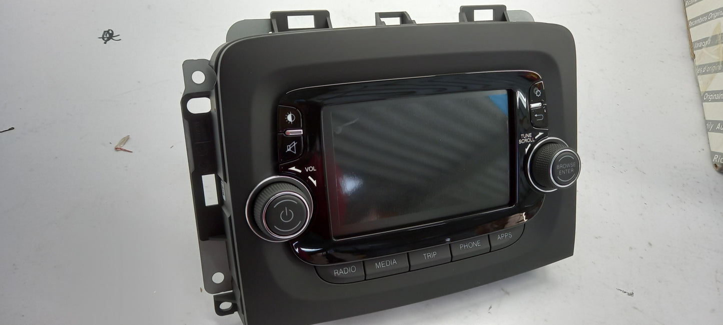 Original OE FIAT Multimedia Haupteinheit 735696598