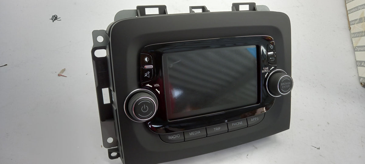 Original FIAT 500L 2012-2022 Multimedia Radio Navigation Display 735696598
