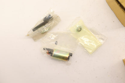 Original OE SUZUKI Kraftstoffpumpe 1511060BT0000