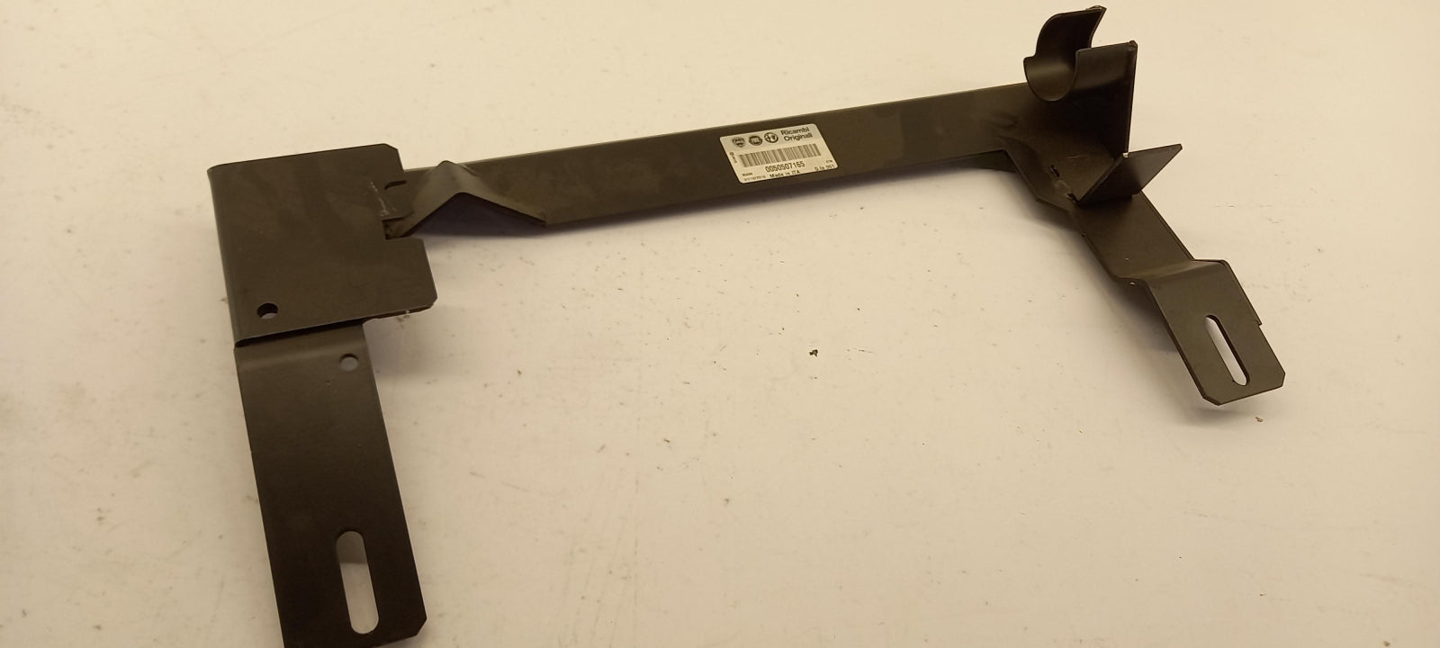 Original OE FIAT Halter 50507165