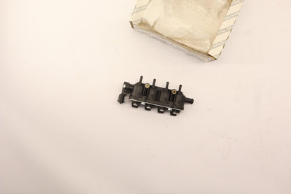 Original OE FIAT Einspritzanlage Mengenteiler 77365532