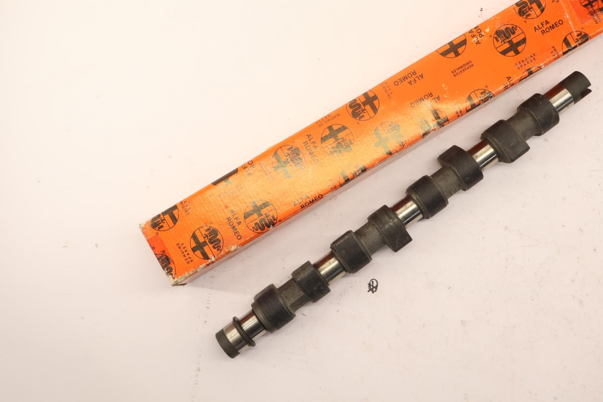 Original OE FIAT Nockenwelle 60813911