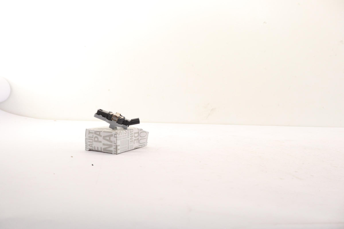 Original OE RENAULT Regensensor 285352673R