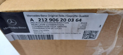 Original OE MERCEDES-BENZ Heckleuchte A212906200364