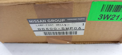 Original OE NISSAN Innenleuchte B64005MP0A