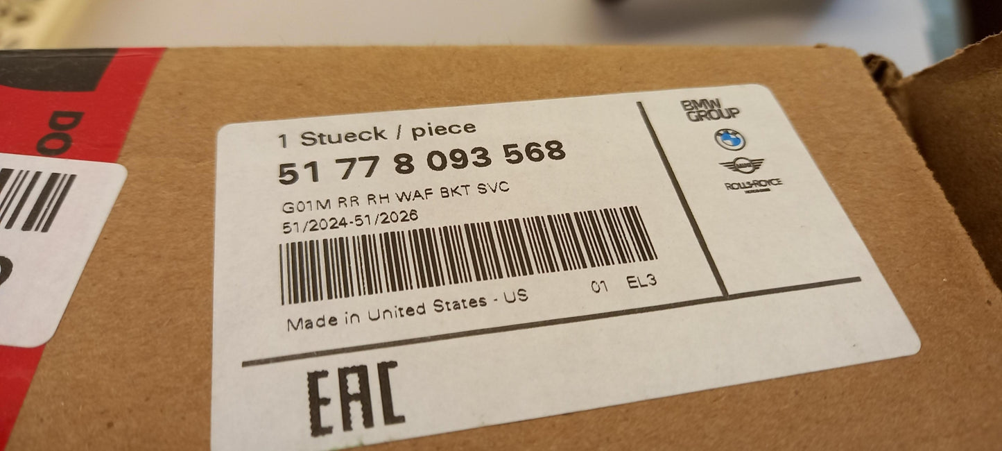 Original OE BMW Kotflügel Zierleiste 51778093568