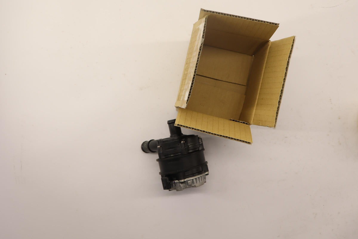 Original OE MAZDA Zusätzliche Wasserpumpe KR9P612FX