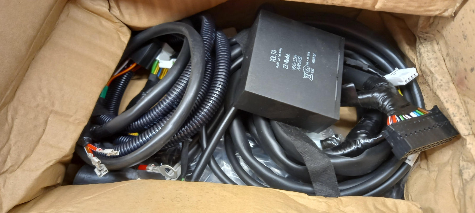 Original OE TOYOTA Anhängerkupplung Elektrosatz PW5D002570