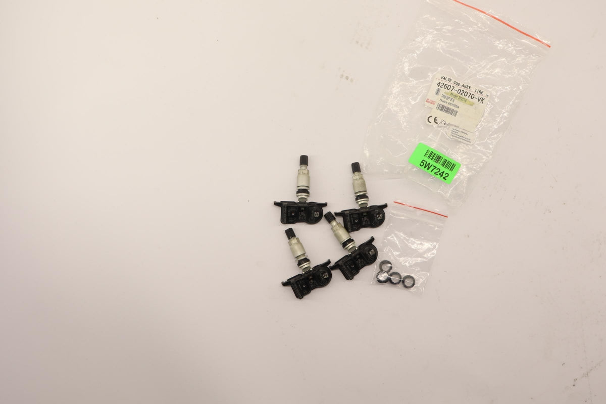 Original OE TOYOTA Reifendrucksensor 4260702070VK