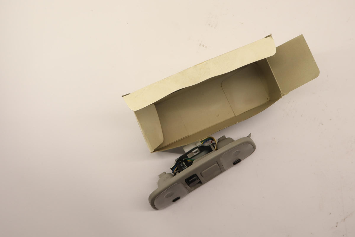 Original MAZDA 323 (BA) 94- Dachkonsole Innenleuchte BC1S6997XE06