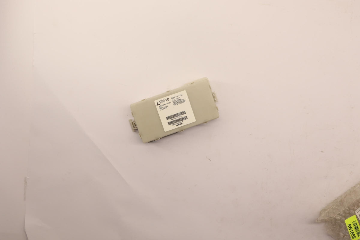 Original OE MITSUBISHI Sicherungskasten 8637A910