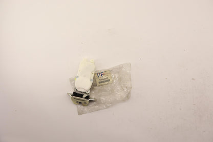 Original OE MITSUBISHI Heckklappenschloss 5808A003