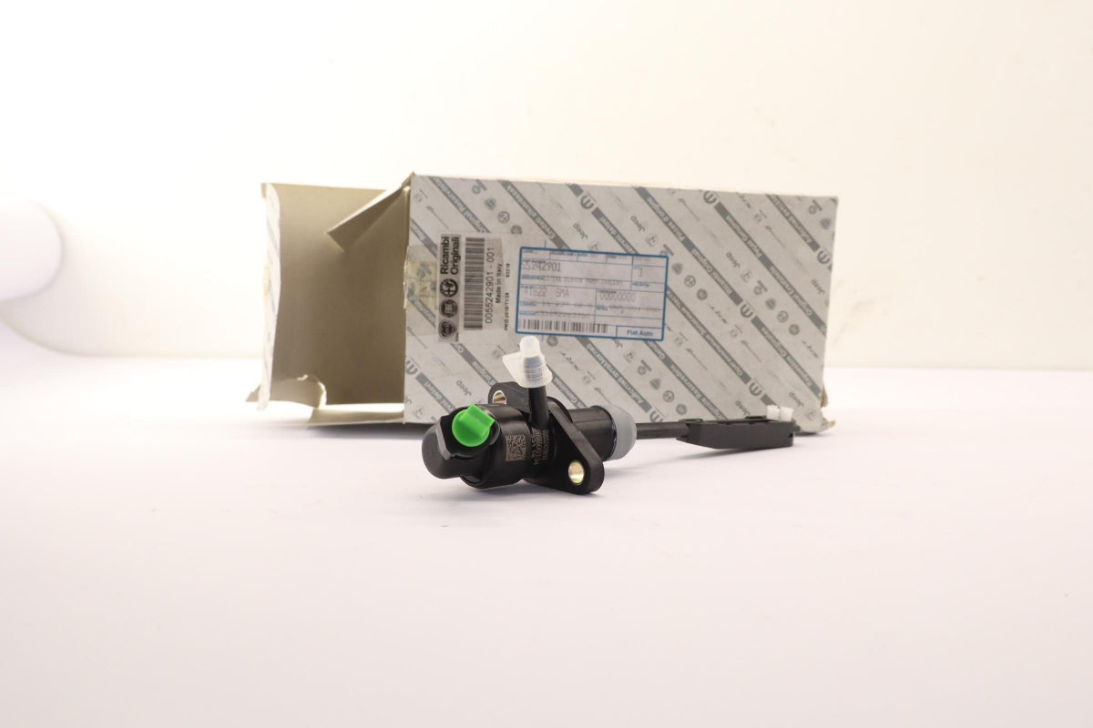 Original OE FIAT Kupplungsgeberzylinder 55242901
