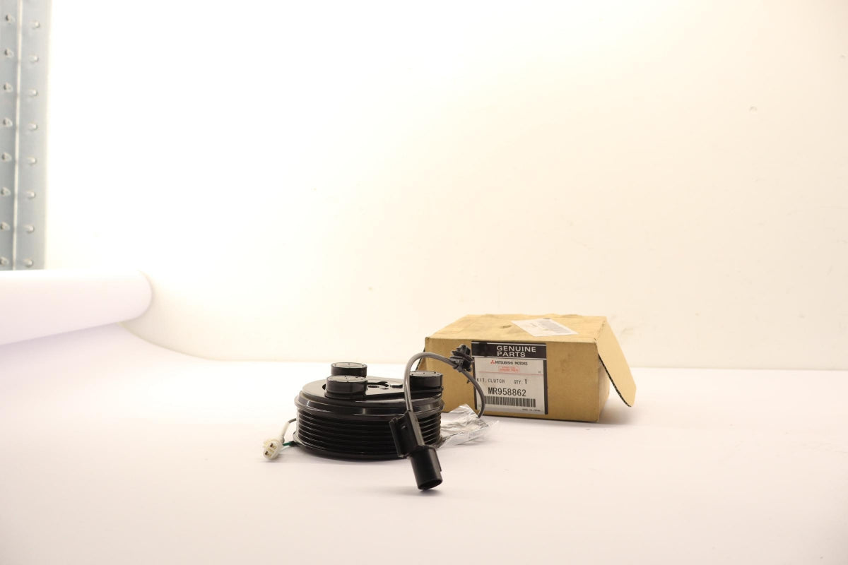 Original OE MITSUBISHI Klimakompressor Magnetkupplung MR958862