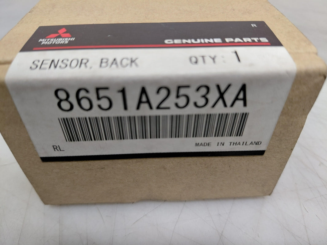Original OE MITSUBISHI Parksensor 8651A253XA