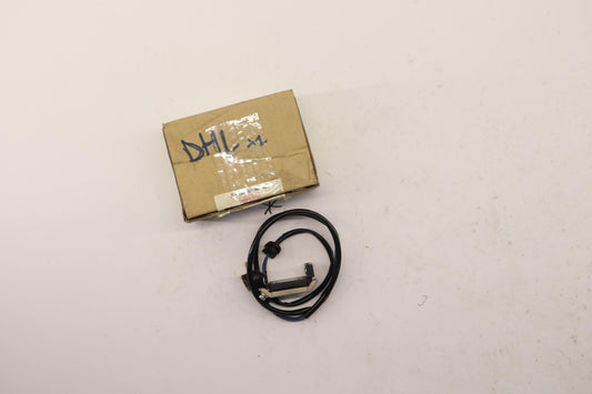 Original OE MITSUBISHI Sensor MD604601