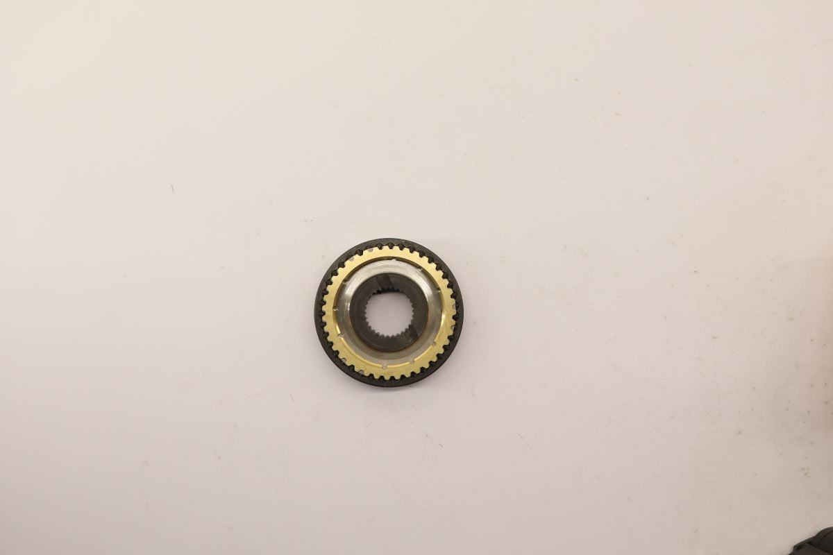 Original OE MITSUBISHI Schaltgetriebe Synchronizer Nabe MD747638