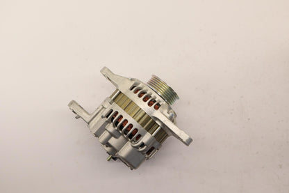 Original OE MITSUBISHI Lichtmaschine MN183018