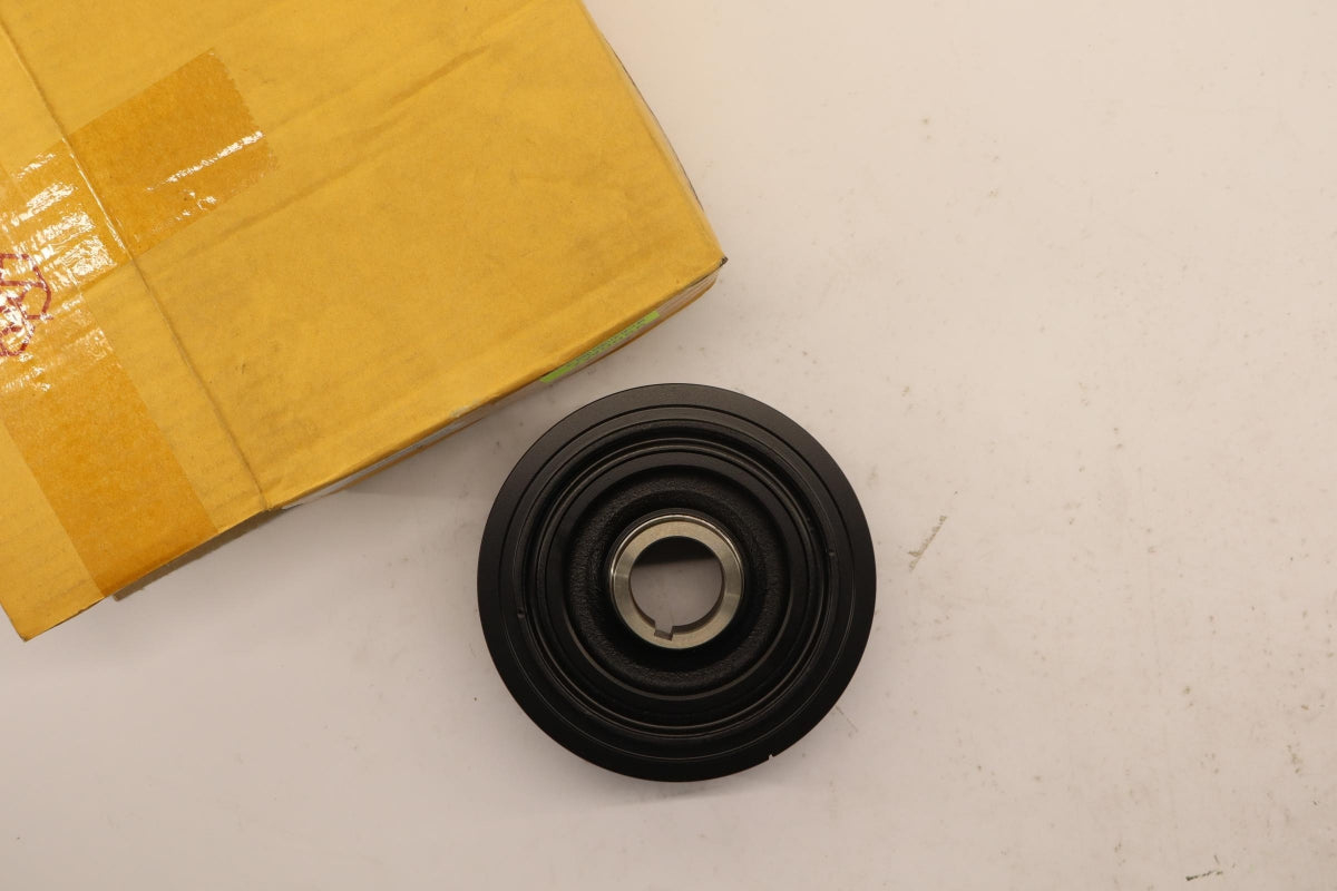 Original OE MITSUBISHI Kurbelwelle Riemenscheibe 1104A024