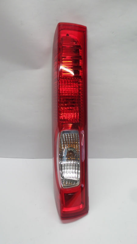 Original OE RENAULT Heckleuchte 8200415250