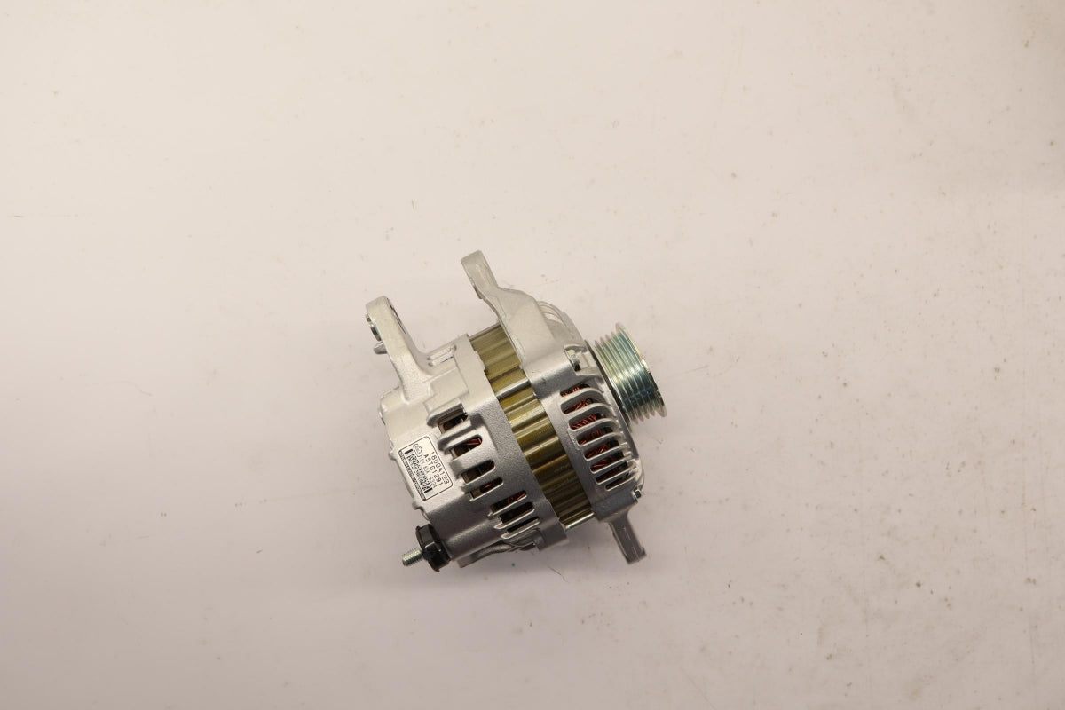 Original OE MITSUBISHI Lichtmaschine 1800A123