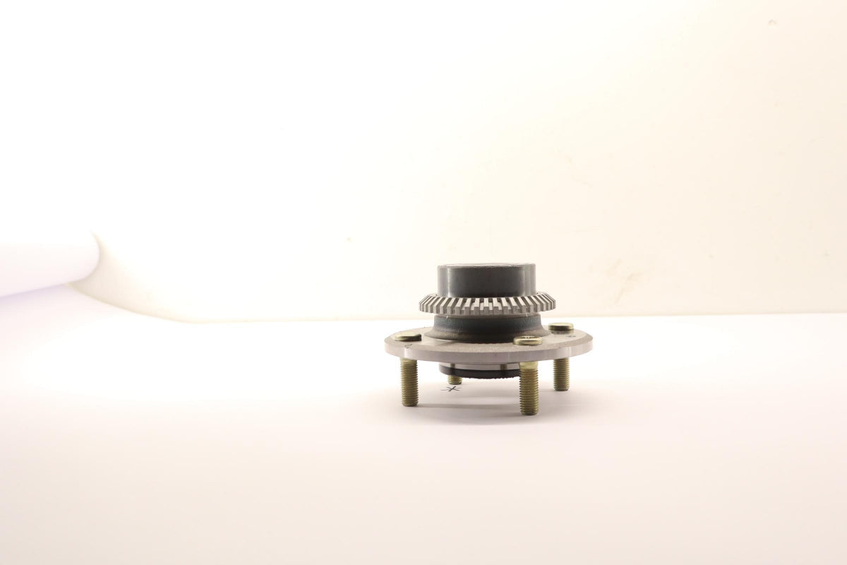Original OE MITSUBISHI Radnabe MB663557