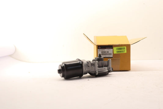 Original OE MITSUBISHI Wischermotor 8250A146