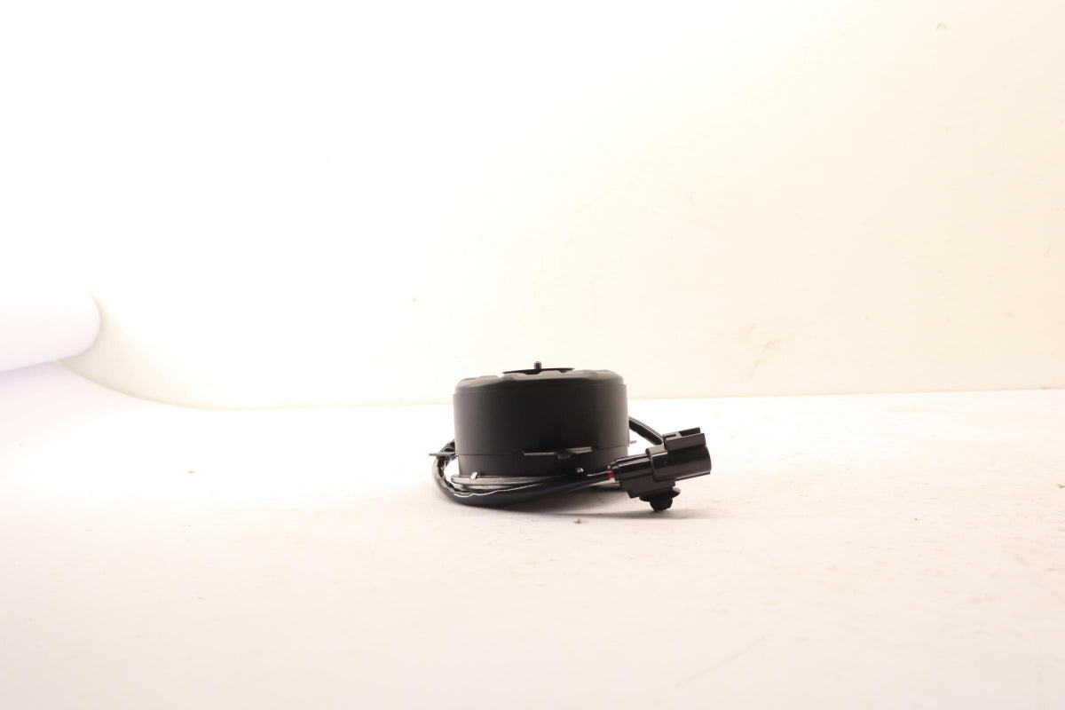Original OE MITSUBISHI Kühlerlüfter Elektromotor 1355A034